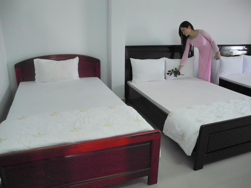 Nam Hong Hotel Nha Trang Habitación foto